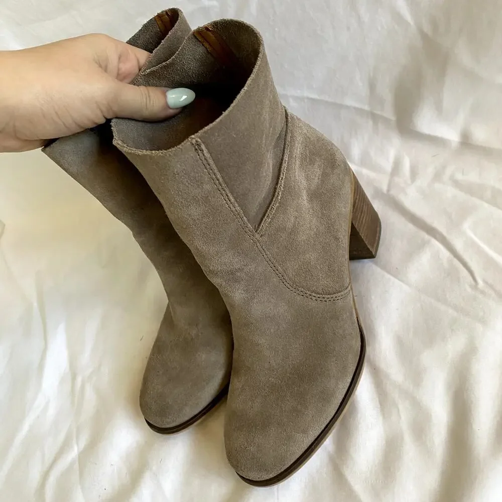 Frye co grey